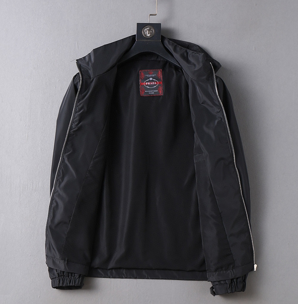 ブランドジャケット側面デザイン